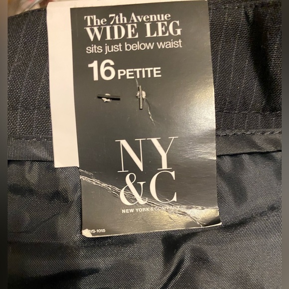 NEW New York and Company pin-striped size 16 Petite Stretch dress pants - Picture 4 of 11